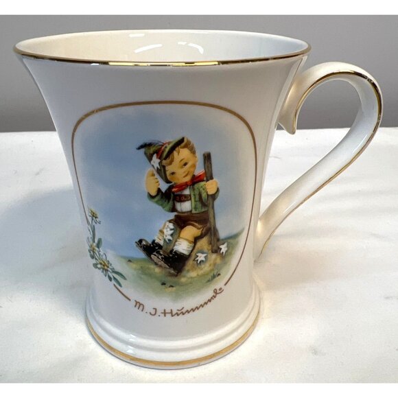 Goebel Hummel "Mountaineer" Hum 315 Decorative Porcelain Mug With Gold Trim & Fl - Picture 1 of 5
